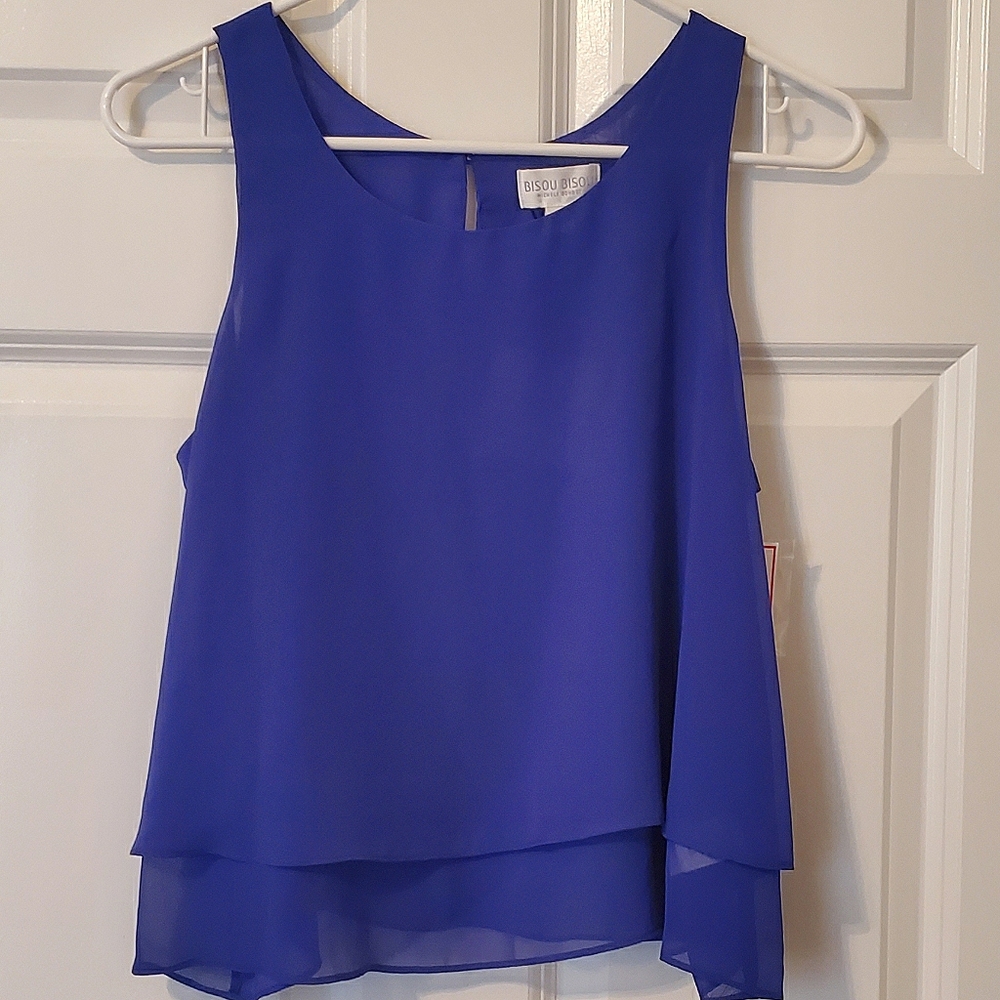 Women's Sleeveless Blouse